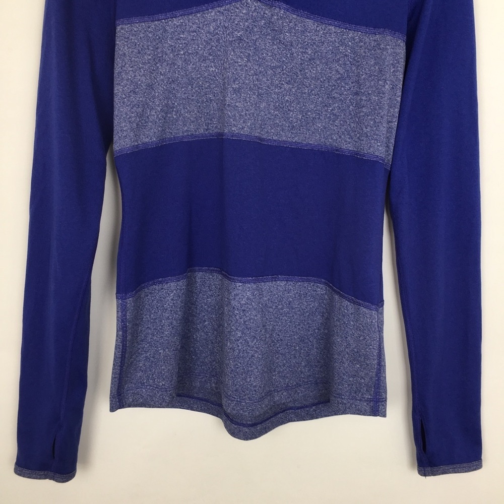 Nike Running Lightweight Hooded Shirt Long Sleeve Blue Strip Women’s Size Small - Picture 3 of 13